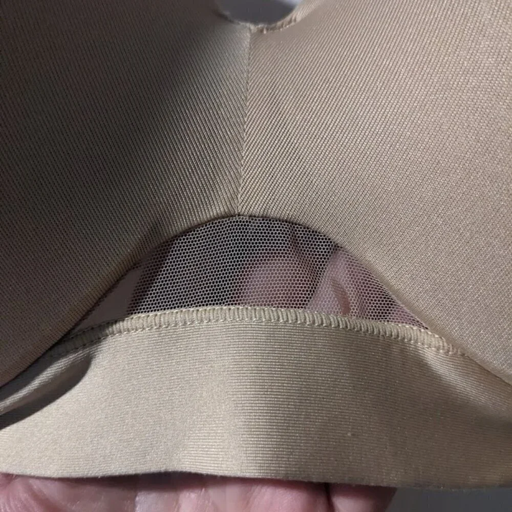 Lane Bryant Cacique | Lightly Lined Full Coverage Mesh Underwire Bra (44C)